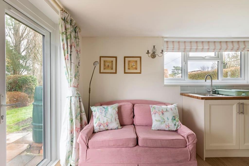 Oak Tree Cottage Uckfield Bagian luar foto